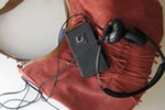 S�uchanie muzyki przez s�uchawki bardzo szkodliwe