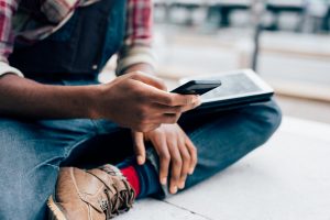 Sony Xperia 300x200 Nowoczesny i funkcjonalny smartfon dla każdego