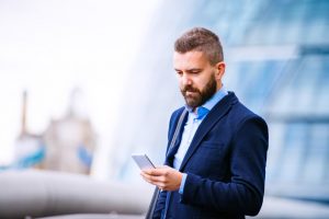 telefon dla firmy 300x200 Bądź punktualny z telefonem od przedsiębiorstwa informatycznego Lenovo K6 Note
