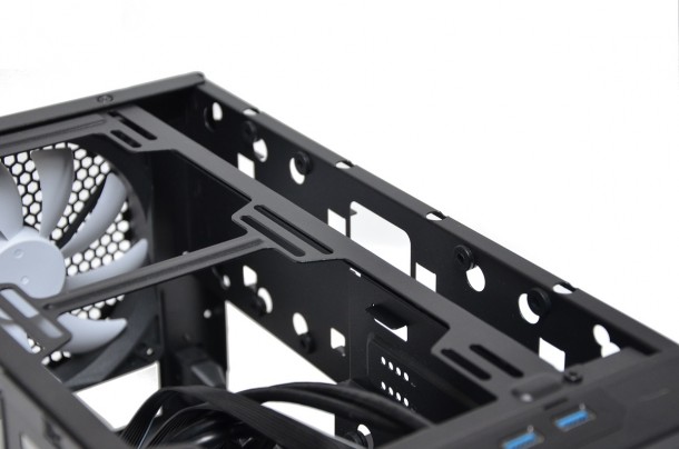 Fractal Design Core 500 4 610x404 Fractal Design Core 500 4