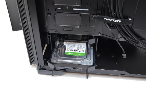 Phanteks Enthoo Pro M sanki dysk 3,5 WD green 500gb 3