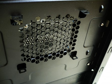 Zalman Z9U3 Wyglad 23 450x337 Zalman Z9U3 Wyglad 23