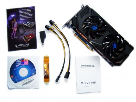 Sapphire Radeon HD 7870 GHz Edition 2GB DDR5 akcesoria 450x337 Sapphire Radeon HD 7870 GHz Edition 2GB DDR5 akcesoria