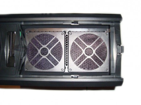 SilentiumPC Gladius X80 Pure Black - górne filtry (2)