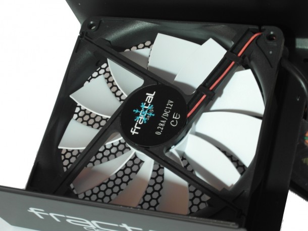 Fractal Design Newton R3 wentylator