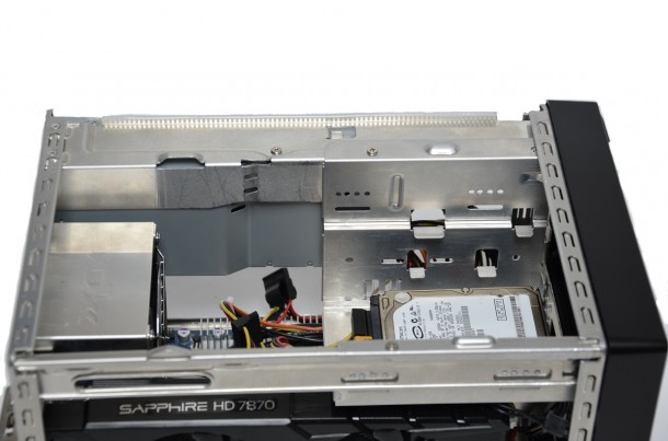 Shuttle SZ77R5 gotowy zestaw 1 610x403 Shuttle SZ77R5 gotowy zestaw 1