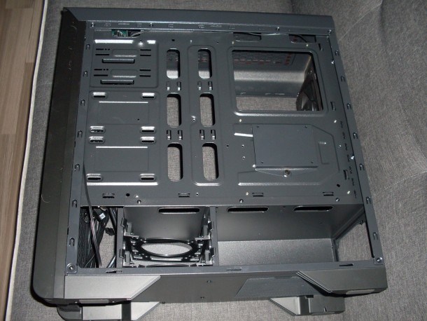 silentiumpc gladius 35 tylna tacka