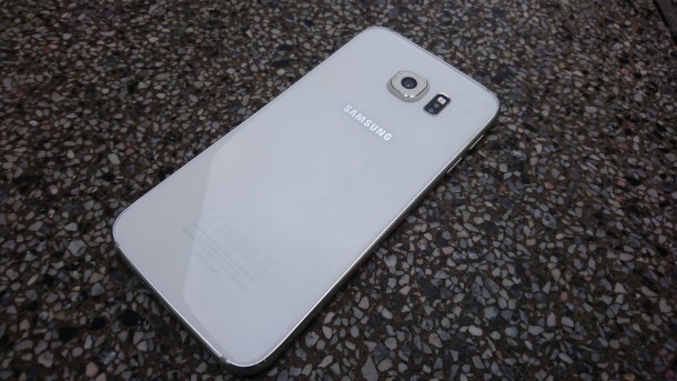 samsung galaxy s6 - tylne plecki smartfona