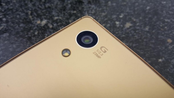 sony xperia z5 - główne oko aparatu 23 mpx