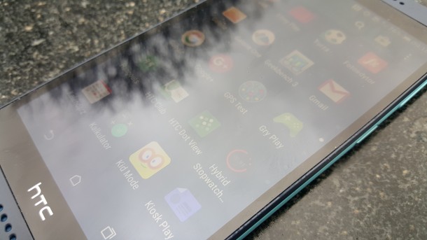 htc desire 6262 - jasnośc ekranu w słońcu (2)