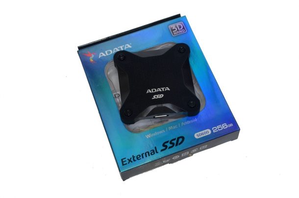 ADATA SD600 256GB opakowanie wygląd dysku