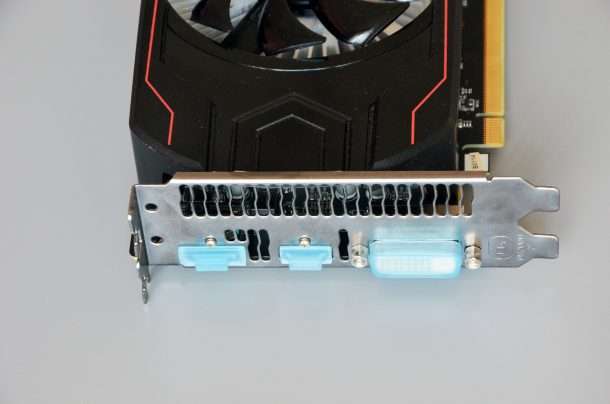 Sapphire RX 560 Pulse 4GB wygląd karty hdmi dvi displayport