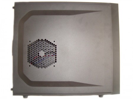 obudowa Antec One widok z boku