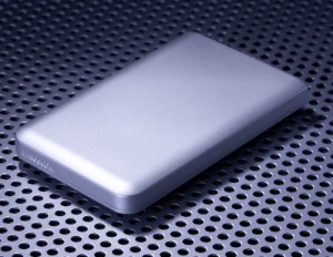 freecom mobile drive 300x232 Najmniejszy na świecie dysk z interfejsem Thunderbolt Freecom mobile drive, dysk Misubishi