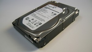 right side ST3000DM001 seagate hdd
